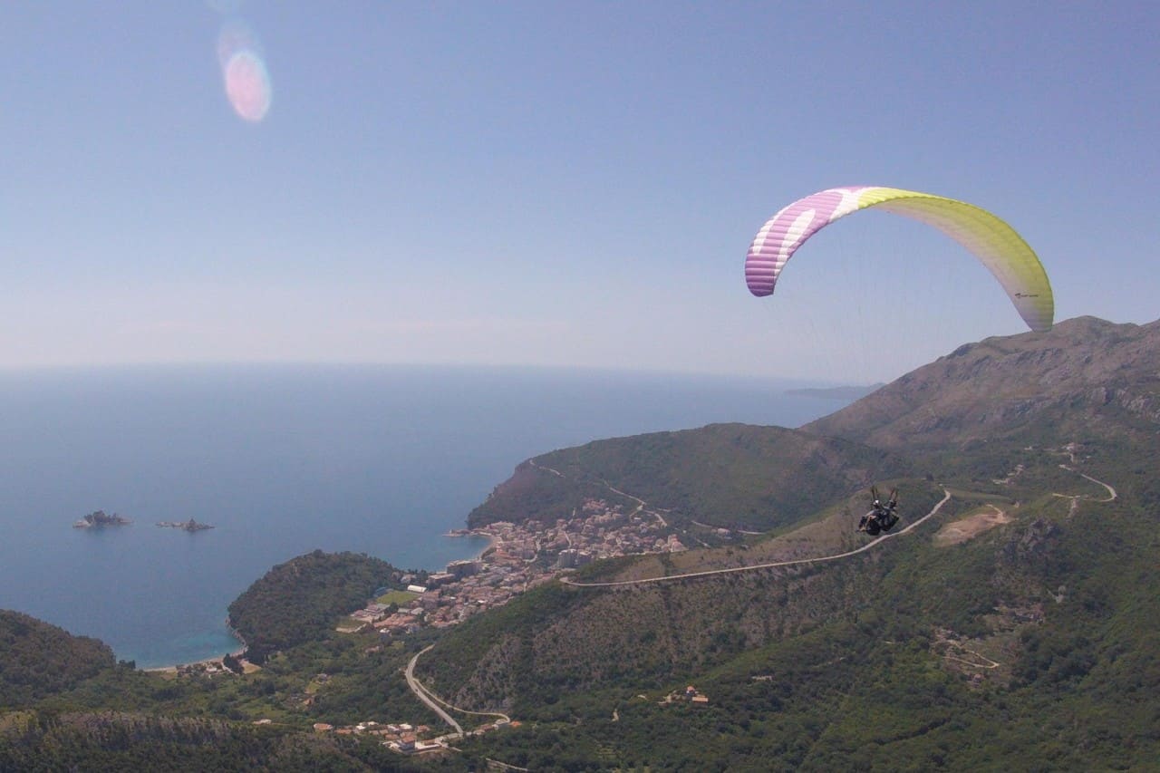 Paragliding, summer
